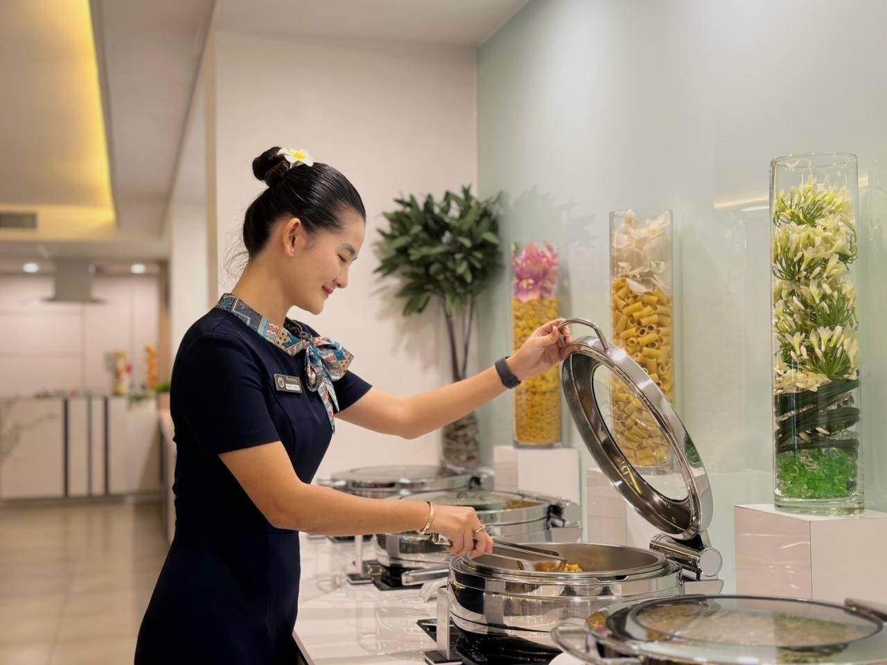 Harmony Phnom Penh Hotel Dış mekan fotoğraf